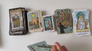 Мой первый опыт с Таро, первая колода, первая книга и мои советы начинающим изучать Таро.