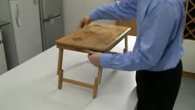 Портативный столик для ноутбука (бамбуковый) смотреть онлайн