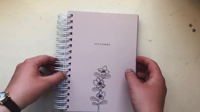 Setting Up The Academic Planner + full flick through *aesthetic* смотреть онлайн