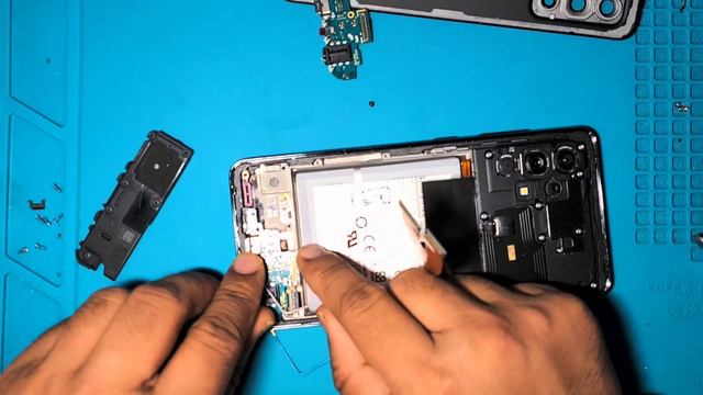 Samsung Galaxy A52 Charging Connector Replacement #A52 #A526B смотреть онлайн