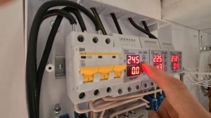 Калибровка DigiTOP VA-40A по напряжению (Реле напряжения и тока)