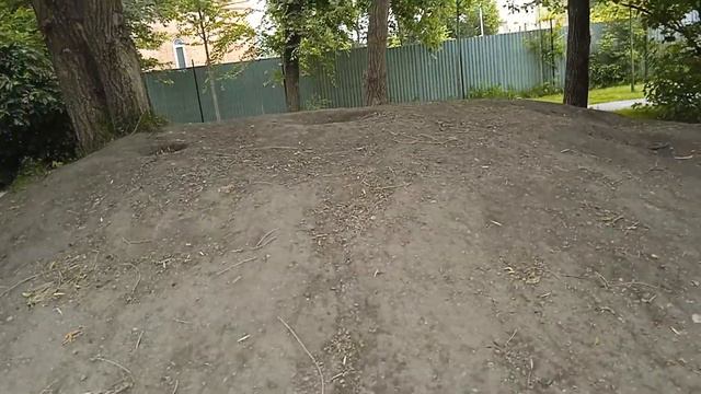 она забрала конфету у 2-х летнего ребёнка!!!!! смотреть онлайн