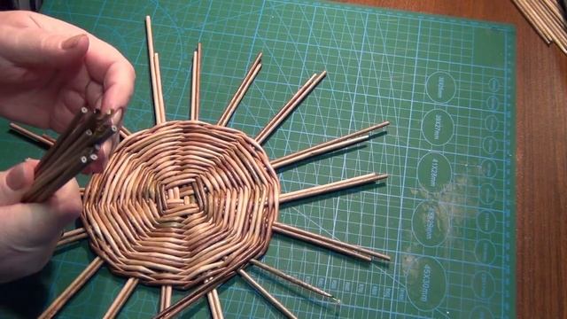 Сервировочная салфетка.( Для начинающих плести в 2022) смотреть онлайн