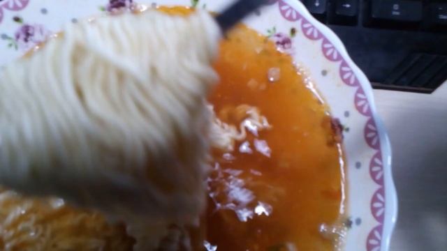 ЧТО БУДЕТ ЕСЛИ СЪЕСТЬ 2 ДОШИРАКА? смотреть онлайн