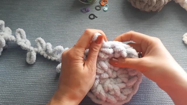 Столбики с накидом из Alize Puffy смотреть онлайн