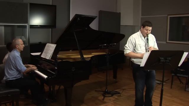 Movt 5 of Five Pieces for Clarinet and Piano by Clive Jenkins смотреть онлайн