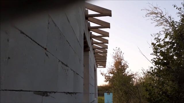 подшива свесов крыши доской. смотреть онлайн