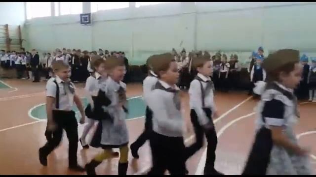 Спасибо от выпускника 4 класса своей первой учительнице! смотреть онлайн