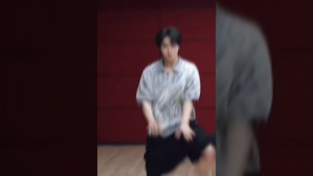 Эдит Хан джисон ( делала сама)