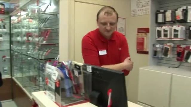 Как в салонах МТС нарушают права потребителей смотреть онлайн
