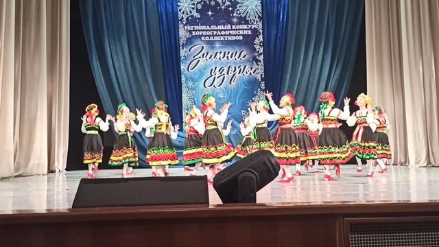 Курская плясовая " Тимоня". Группа "Забава" ( 8-10 лет). смотреть онлайн