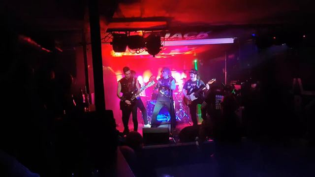 Un-Real - Выть На Луну Live at Rockstars 7.03.20 смотреть онлайн