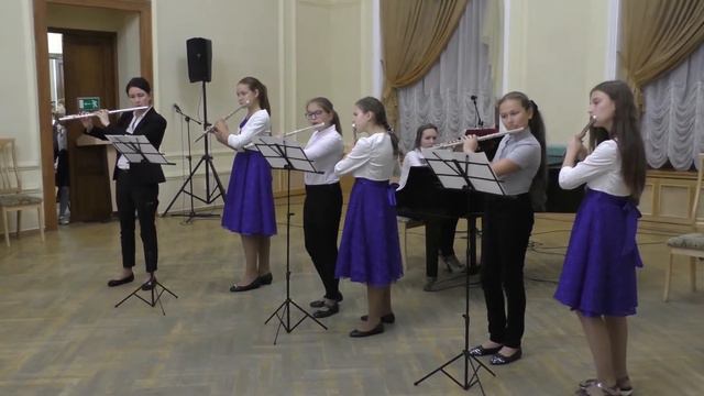 Nova-Bossa performed by the flute ensemble"VITA" смотреть онлайн
