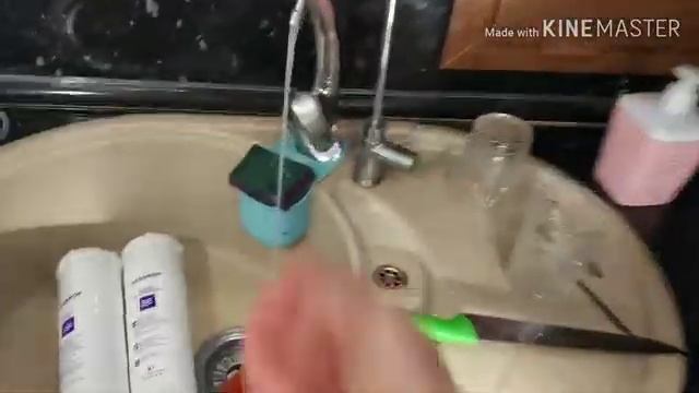 Магазин Водолей "АКВАФОР. Как поменять фильтр для питьевой воды самостоятельно. смотреть онлайн