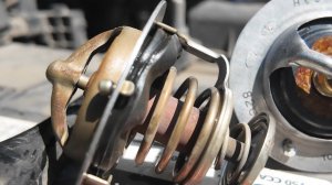 Замена Термостата LX470, Land Cruiser 100, 2UZ FE