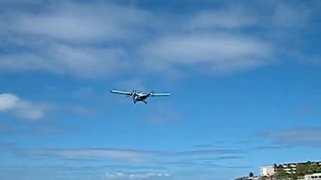St. Maarten Airport - Landings смотреть онлайн