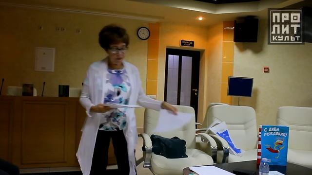 Марина Яковлевна Бородицкая читает свои стихотворения смотреть онлайн