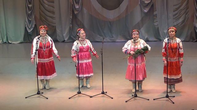 Колопинские голоса - "Мокшень цёра морак, морак" (архив) смотреть онлайн