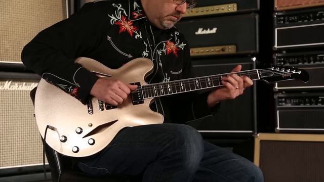 Gibson Memphis Dave Grohl ES-335 Signature • SN: DGGM120 смотреть онлайн