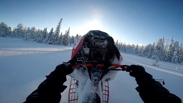 Lynx shredder 3700 850 turbo r wheelie deepsnow смотреть онлайн