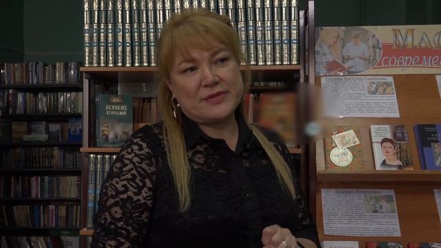 Выставка, приуроченная ко Дню библиотекаря открылась в Усть-Кутской городской библиотеке смотреть онлайн