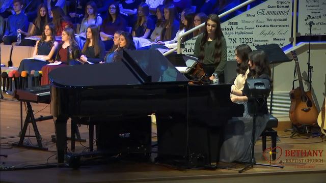 Our God - дуэт на рояле Виктории Крецу и Анастасии Молла смотреть онлайн