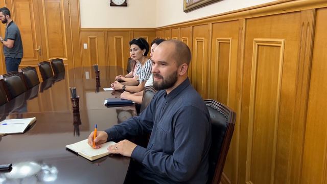 ученые у главы города Избербаш смотреть онлайн