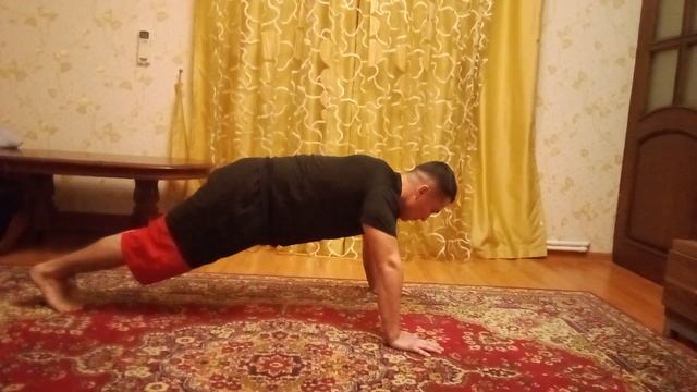 300 отжиманий за один подход #hometraining