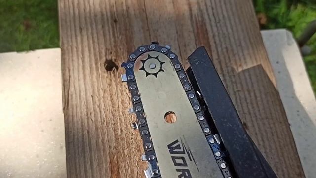 Подача масла в мини-пиле WORTEX- 2518, мой краткий обзор с комментариями! смотреть онлайн