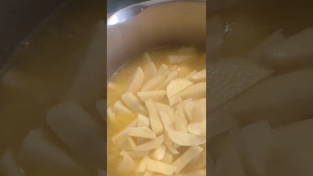 БЫСТРЫЙ СУП С КЛЕЦКАМИ НА ОБЕД