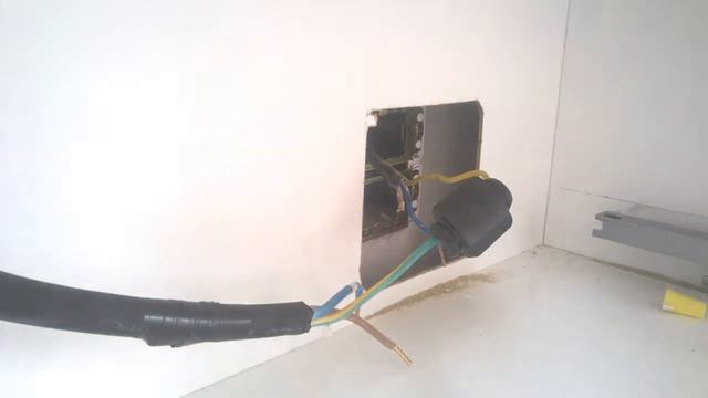 КАК ПОДКЛЮЧИТЬ ИНДУКЦИОННУЮ ПЛИТУ ПРАВИЛЬНО смотреть онлайн