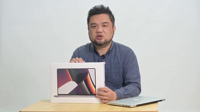 MacBook Pro 14" M1 Pro 8ct 14GPU 32G Ram 512G SSD [HongdaTW 簡易開箱] смотреть онлайн