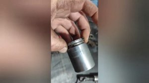 Ремонт заднего суппорта с механизмом ручника (стояночного тормоза)  Vw T4, Passat B5, Audi, Renault