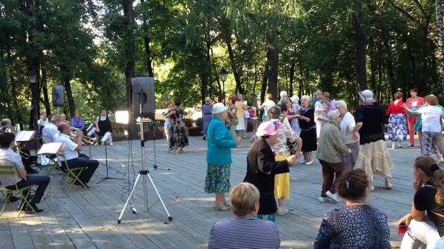 Танцы старшего поколения 2 смотреть онлайн