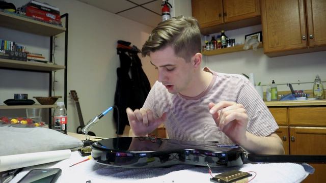 Pickup Swap - Modding an Epiphone Les Paul Special II смотреть онлайн