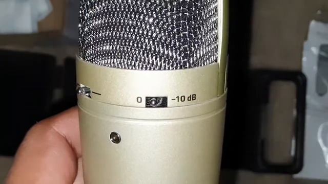 Microfono Behringer C-3 Unboxing Español смотреть онлайн