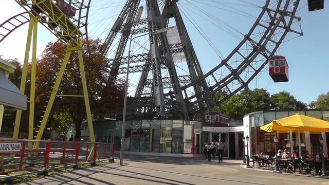 Wien Vienna: Das berühmte Riesenrad im Wiener Prater. The famous Ferris Wheel in the Prater смотреть онлайн