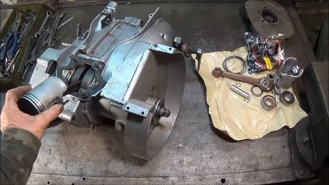 ИЖ Планета ремонт двигателя Часть 1 смотреть онлайн