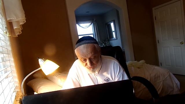 Как думаете что делал Бог до сотворения мира ангелов и физического?(Анвар) смотреть онлайн