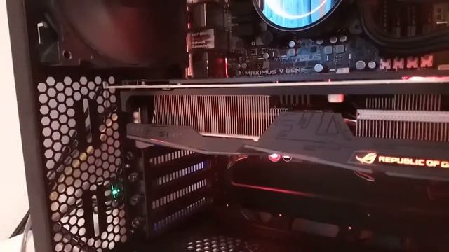 Asus Radeon RX Vega 64 ROG STRIX O8G Gaming 8GB HBM2 смотреть онлайн