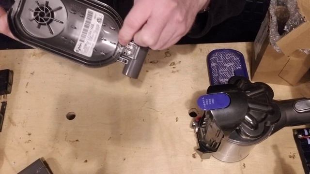 Dyson DC44 fix, not charging also DC31, DC34, DC45 смотреть онлайн
