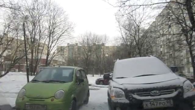 Как правильно ухаживать за стеклами автомобиля. смотреть онлайн