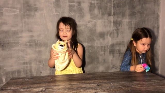 Нашли Куча Игрушек. Kids toys смотреть онлайн