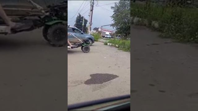 Ну и мужик придумал) (видео не моё) смотреть онлайн