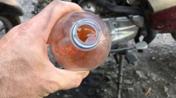 Купил Мопед ZONDER который простоял пять лет в сарае.