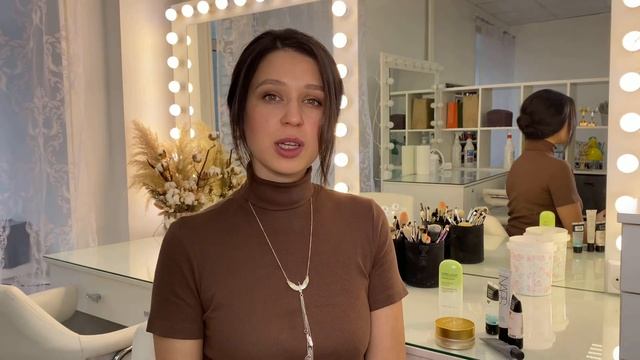 Подготовка кожи к макияжу. Базы под макияж. смотреть онлайн