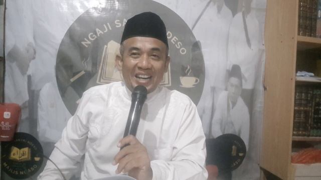 ۞Raih Ilmu Dengan Tawadhu'۞ #mukhtarulahadits No 471-475 #santrindeso смотреть онлайн