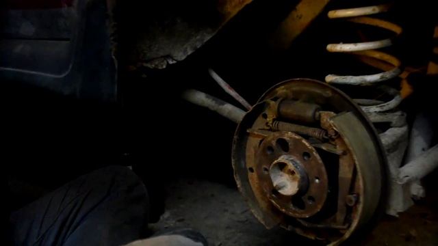 Корчуем ваз 2106 [Шпильки на задние колеса] [Часть 3] смотреть онлайн