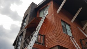 Восстановление теплоизоляции и утепление стен каркасных домов жидким заливным пенопластом "Пеноизол"