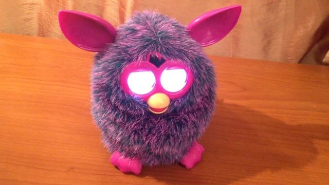 Furby - Ферби говорит по-русски. Новинка в Чадорадо смотреть онлайн